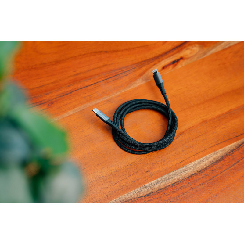 Cable de sincronizacion Verbatim carga USB-C a Lightning 18W color Negro de 120 cm image 4