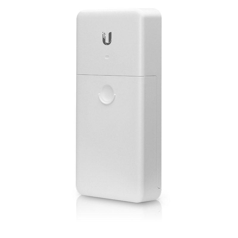 Switch PoE 24 V de Paso para Exterior con 4 Puertos Gigabit 1 PoE In 3 PoE Out NanoSwitch