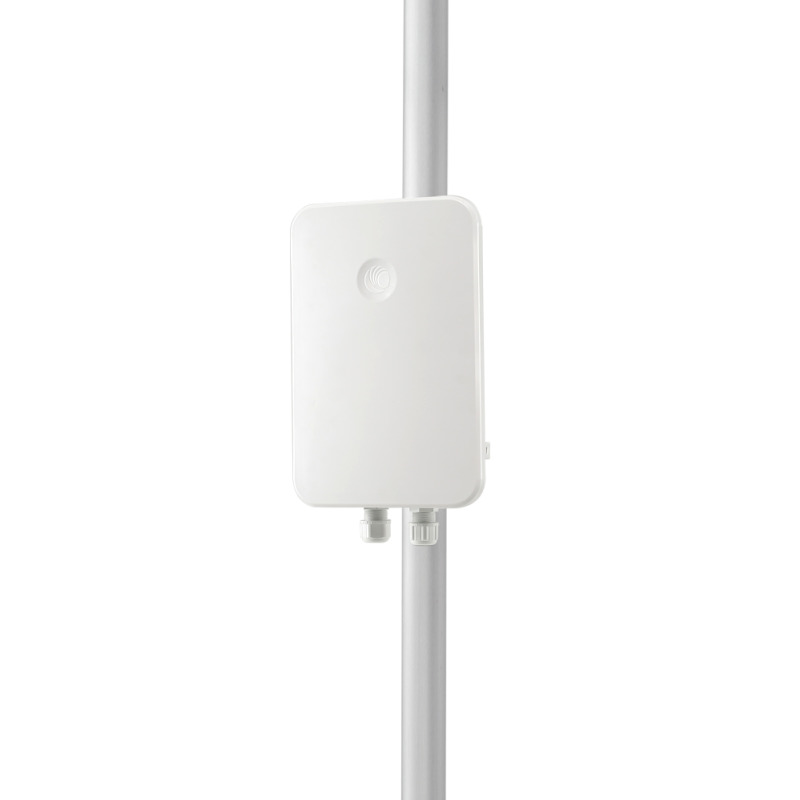 Access Point WiFi cnPilot e700 para alta densidad de usuarios para exterior IP67 grado industrial para temperaturas extremas doble banda antena Beamforming omnidireccional