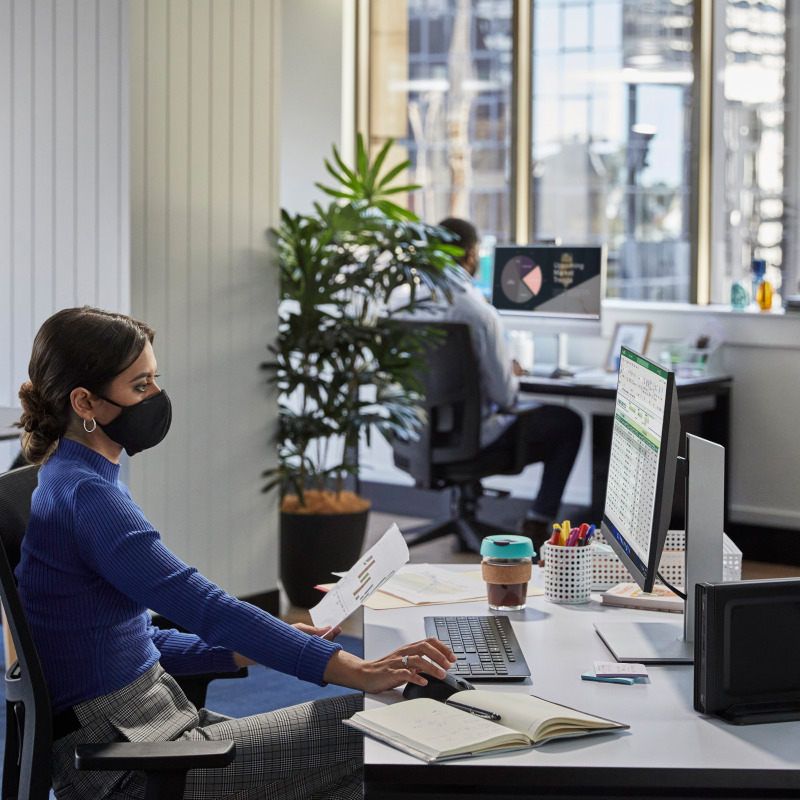 Computadora HP Pro Mini 400 G9 Desktop Intel Core i5-12500T 16GB 512SSD Windows 11 Pro image 6