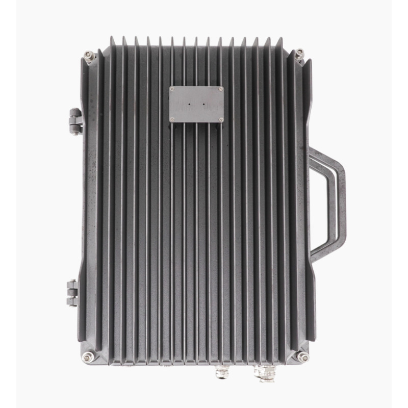 OLT para EXTERIOR IP65 de 8 puertos GPON con 4 puertos Uplink 2 puertos SFP  2 puertos SFP hasta 1024 ONUs