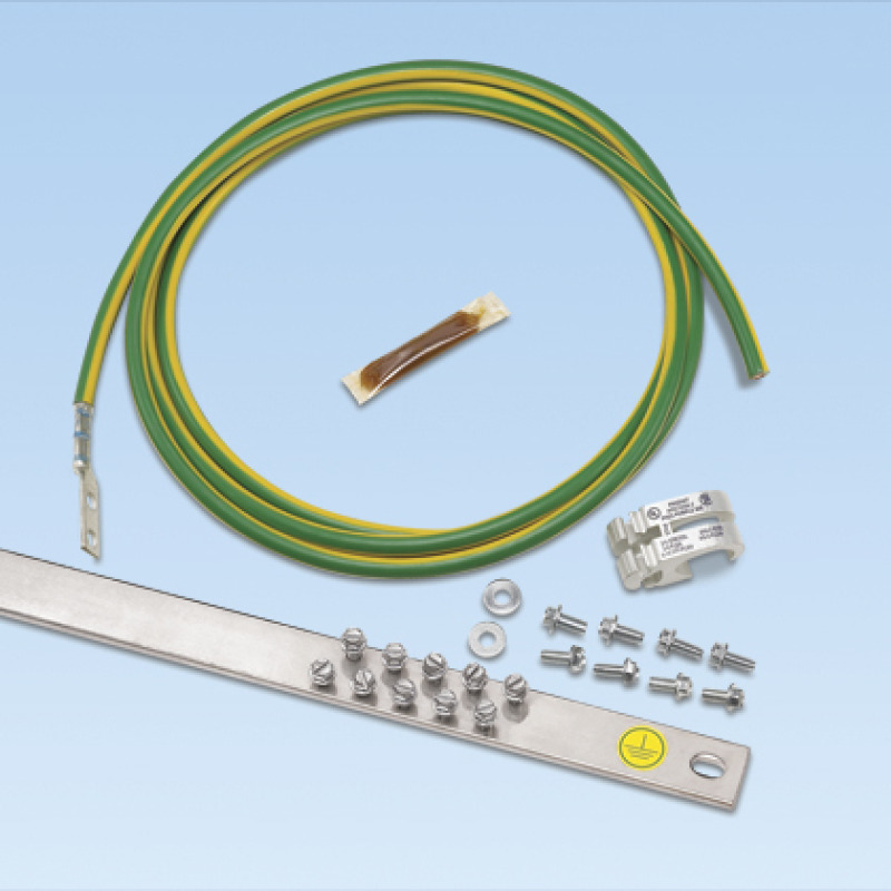 Kit de Puesta a Tierra con Jumper 6 AWG RGREJ696Y y Barra de Conexiones de 20 Orificios RGRB19U para Rack de 19in