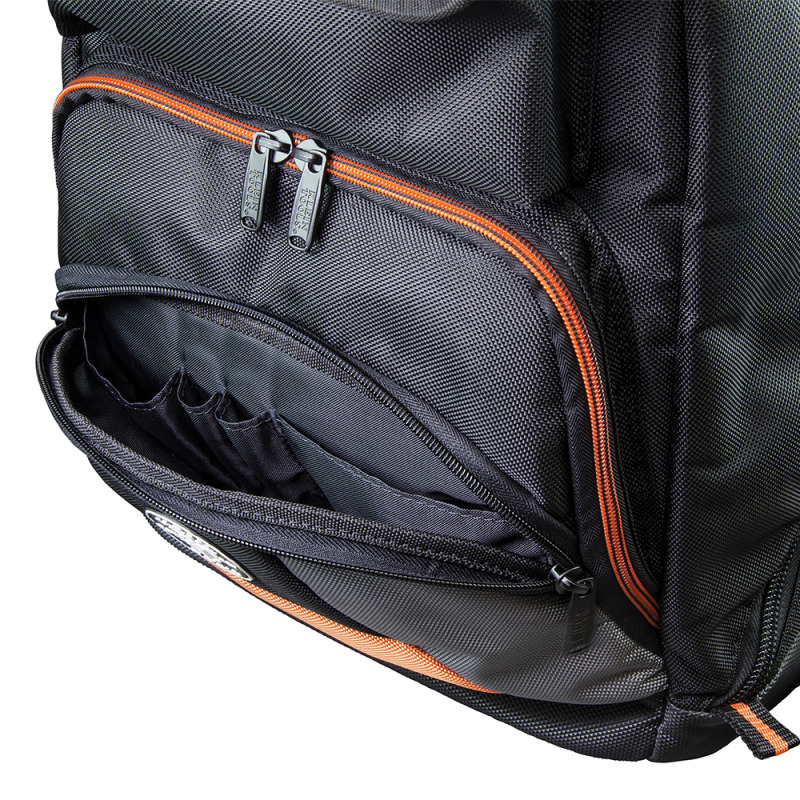 Mochila para Herramientas Tradesman Pro de 445 cm en Color Negro con 35 Bolsillos No incluye herramientas image 9