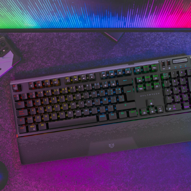 TECLADO GAMER BALAM RUSH DOMINATE EXPERT GK979 / MECANICO / ALAMBRICO / MULTIMEDIA / ILUMINACION RGB / ANTI-GHOSTING / 105 TECLAS/ ESPAÑOL / NEGRO / BR-936781 image 3