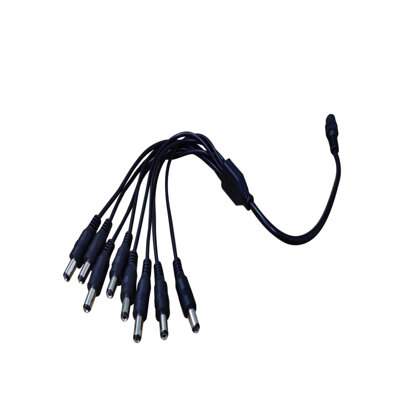 SAXXON PSUWB10 - Divisor de energia / Tipo pulpo / 8 Conectores macho / 2.1 mm / 1 Conector hembra