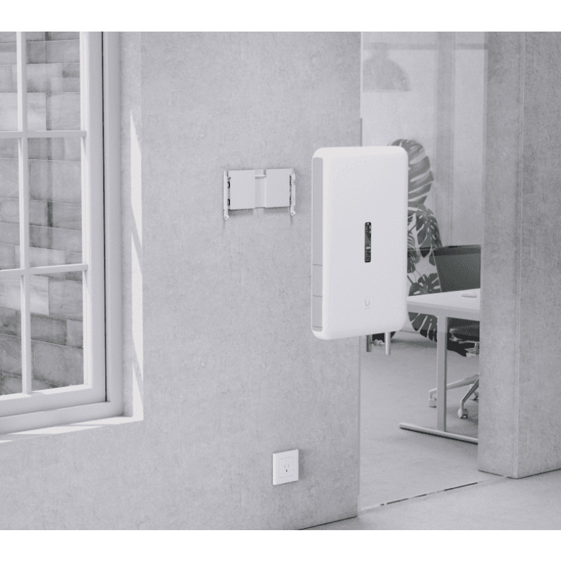 UniFi Dream Wall Machine TODO en uno  Router Security Gateway / Administre todas las aplicaciones UniFid / Switch 17 puertos GbE POE/ WiFi 6 MuMIMO 4x4 / 128 GB SSD interno expandible image 6