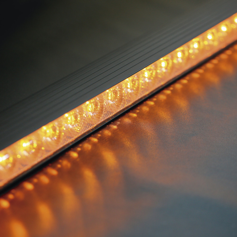 Barra de luces de 8 Módulos 32 LED 47 pulgadas Ámbar SAE Clase 1 Con Controlador de 8 interruptores image 7