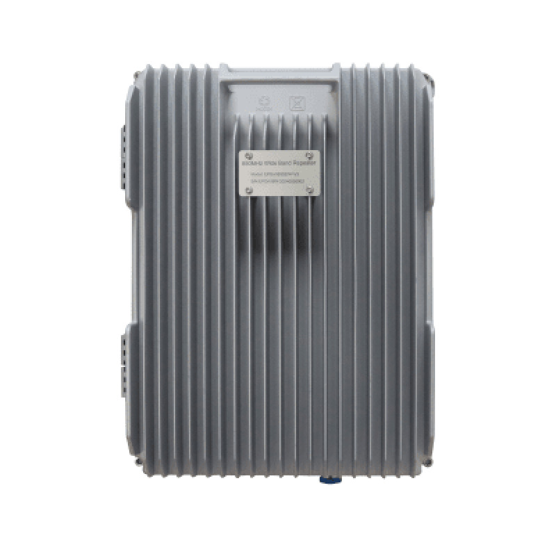 COBERTURA DE HASTA 5 km / Amplificador de Señal Celular / Banda 5 850 MHz / 20 Watts de Potencia / Banda Ancha Multioperador / Protección Autoexcitación / Monitoreo USB / Gabinete IP65